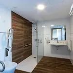Inffinit Hotell Sanxenxo
