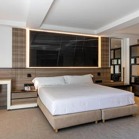 Inffinit 3* Sanxenxo