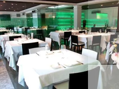 因芬尼特桑克森克索酒店