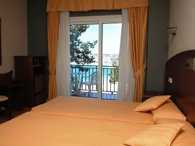 因芬尼特桑克森克索酒店 3*